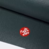 11a015050-mats-pro79long_wide-blacksage_04_2000x2000.avif Коврик для йоги Manduka PRO Long & Wide Black Sage 6mm