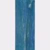 135051_eko_2.0_5mm-71-bluetoadmarble_03.avif Коврик для йоги Manduka eKO Blue Toad Marble 5 mm