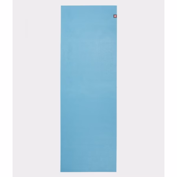 136011650-mats-ekosuperlite71-aqua_03-1300x1300-1-scaled-1.avif Коврик для йоги Manduka eKO SuperLite Travel Aqua 1,5 mm