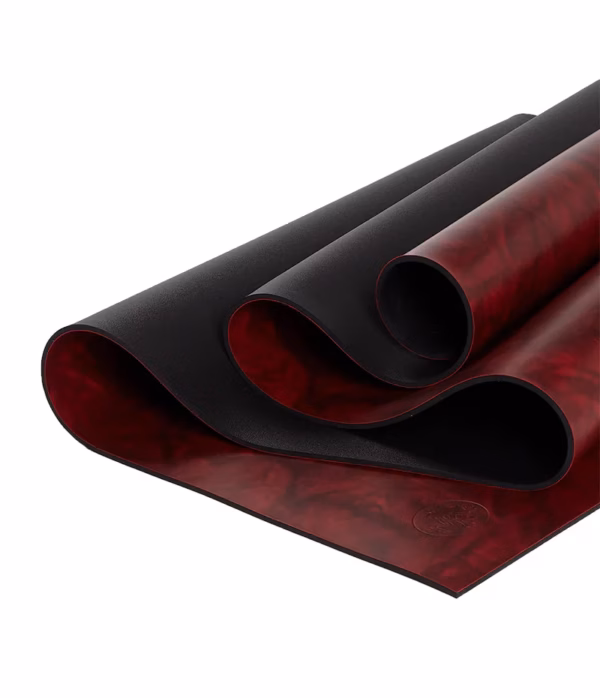 184051614_grpadapt5mm-71-vulcanmarbled_02_800x.avif Коврик для йоги Manduka GRP Vulcan Marbled 5 mm