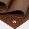 258b84106461577290f9d2f571015ff3-1-scaled-1.avif Коврик для йоги Manduka PRO Brown Metallic 6mm