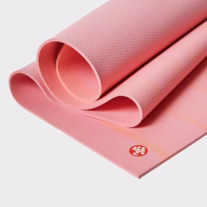 823ba73421f7ae4fa8260202aeff6588-scaled-1-scaled-1.avif Коврик для йоги Manduka PRO Fuchsia 6mm