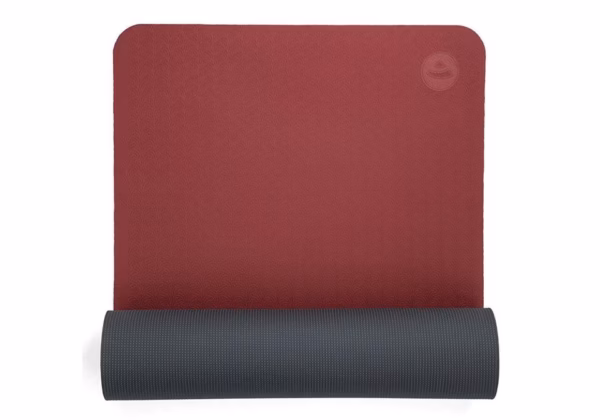 942ldr_lotus-pro-bodhi-red-anthracite-half-roll-min.avif Коврик для йоги Bodhi Lotus Pro Dark Red/Anthracite