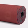 942ldr_lotus-pro-bodhi-red-anthracite-roll-min-scaled-1.avif Коврик для йоги Bodhi Lotus Pro Dark Red/Anthracite
