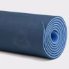 joga-mat-lotus-pro-bodhi-goluboj-svetlo-goluboj-3-scaled-1.avif Коврик для йоги Bodhi Lotus Pro Blue/Light blue