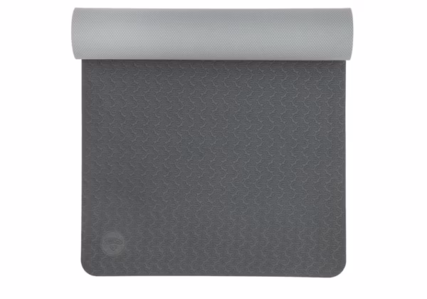 tpe-yoga-mat-lotus-pro-black-silver-grey-ot-bodhi-6-1-scaled-1.avif Коврик для йоги Bodhi Lotus Pro Black/Silvergrey